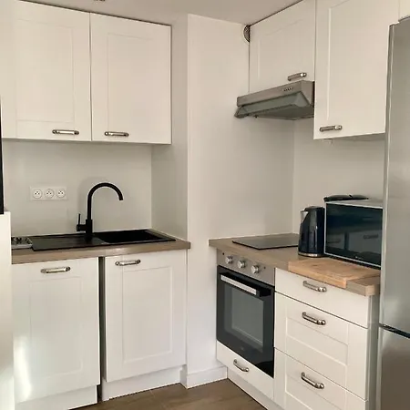 Apartment 3 Etoiles & Commerces Saint-aygulf *